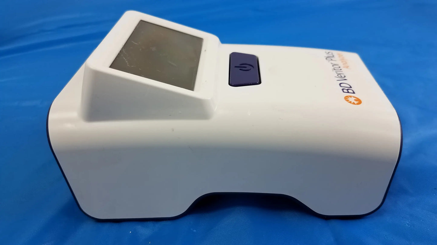White BD Veritor plus analyzer medical equipment with digital screen and power button for reuse medical equipment lot of 8