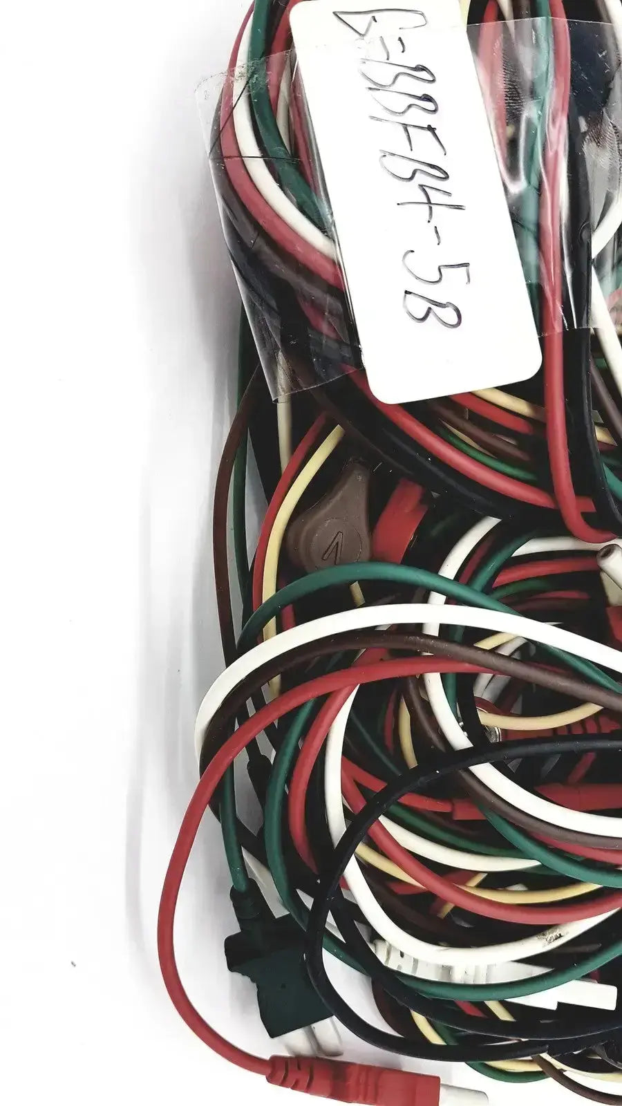 A bundle of multicolored mix mindray compatible ecg leadwire with a white label attached for compatible ecg use