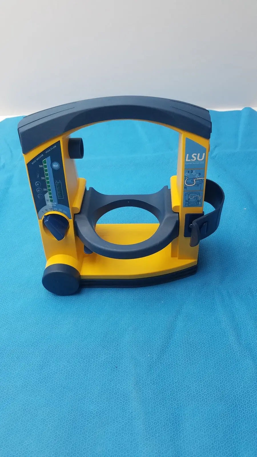 LSU Laerrdal Suctiion Unit Cat No 780020 - Suction