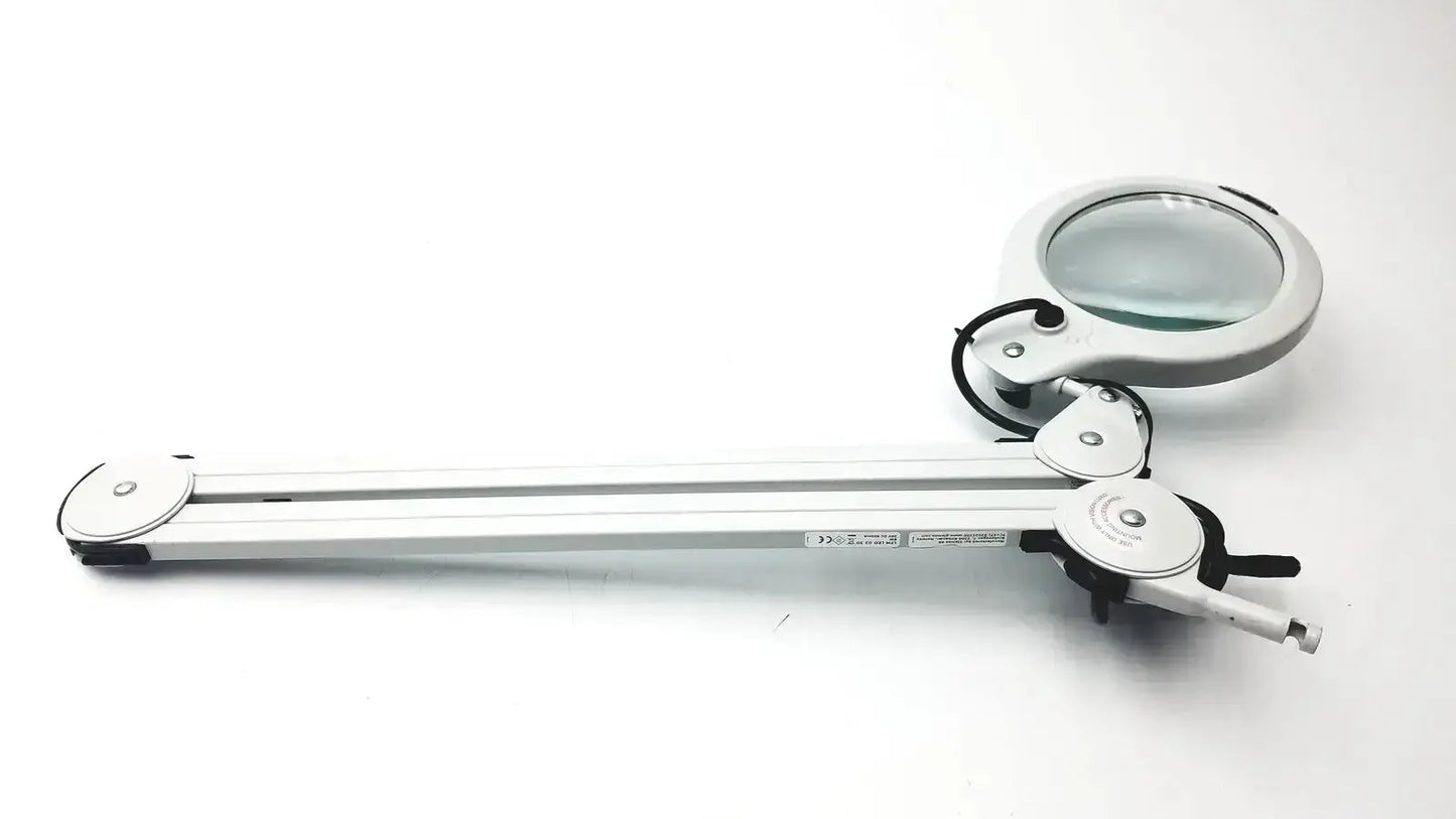 White adjustable magnifying lamp luxo lfg028214 with lfm led, 3 diopter lens, 45 inch arm, and clamp base untested