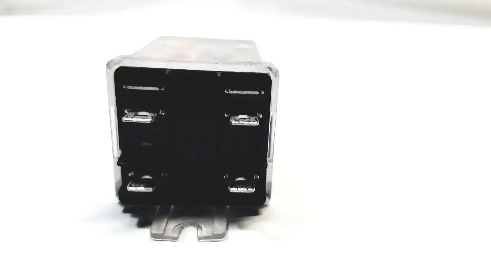 Magnecraft 389FHXXC1-24D Power Relay 4 Terminal 24VDC 30A 300VAC