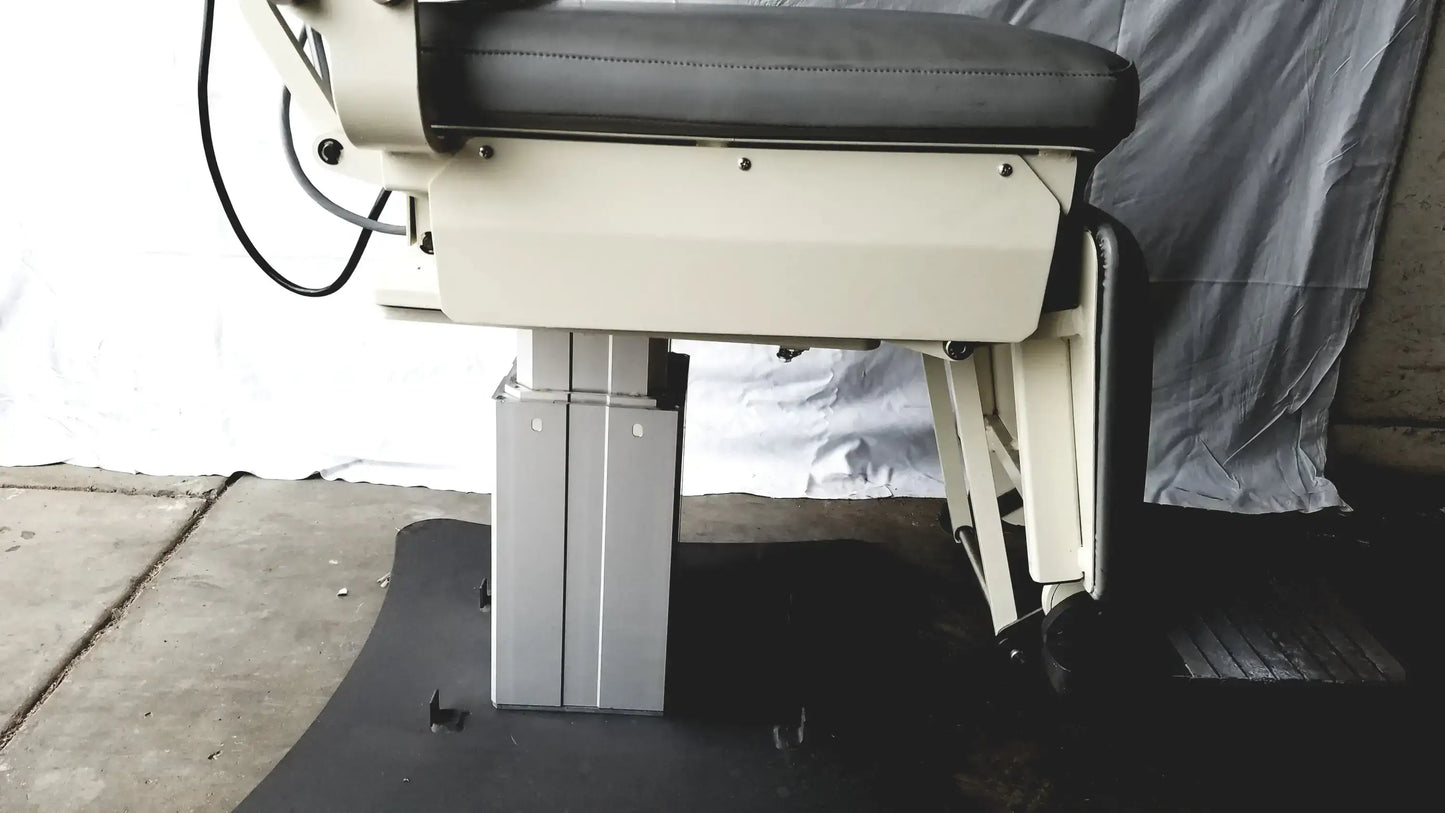 Magnetic TLT10-AX31A-016 Power Exam Chair 2x24-28VDC 2x5.5A Swiss Made