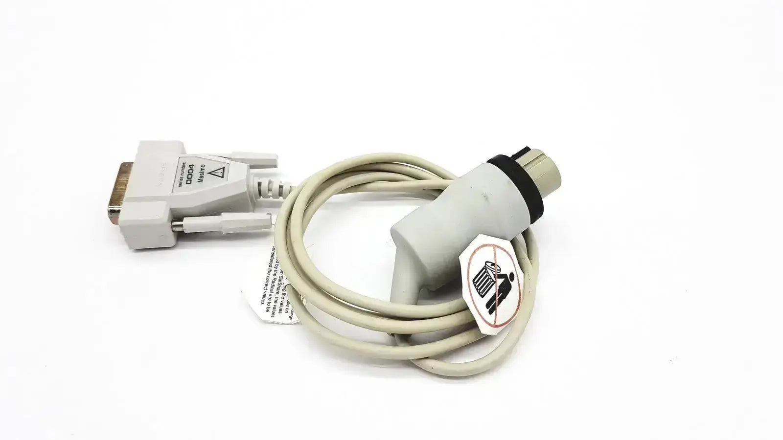 Beige masimo d006 satshare interface cable with d-sub connector, rounded plug, and warning label for medical use