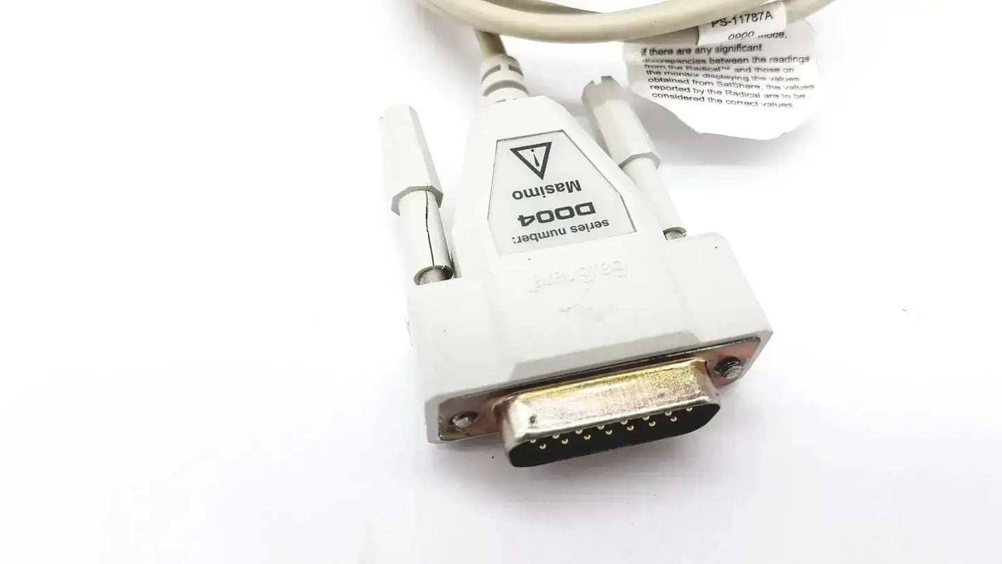 White plastic db-25 serial masimo d006 satshare interface cable with metallic contacts and attached beige cable
