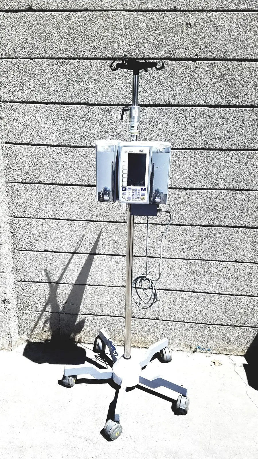 Masimo Mridium 3600+ MRI Infusion Pump Monitoring Systems with Stand