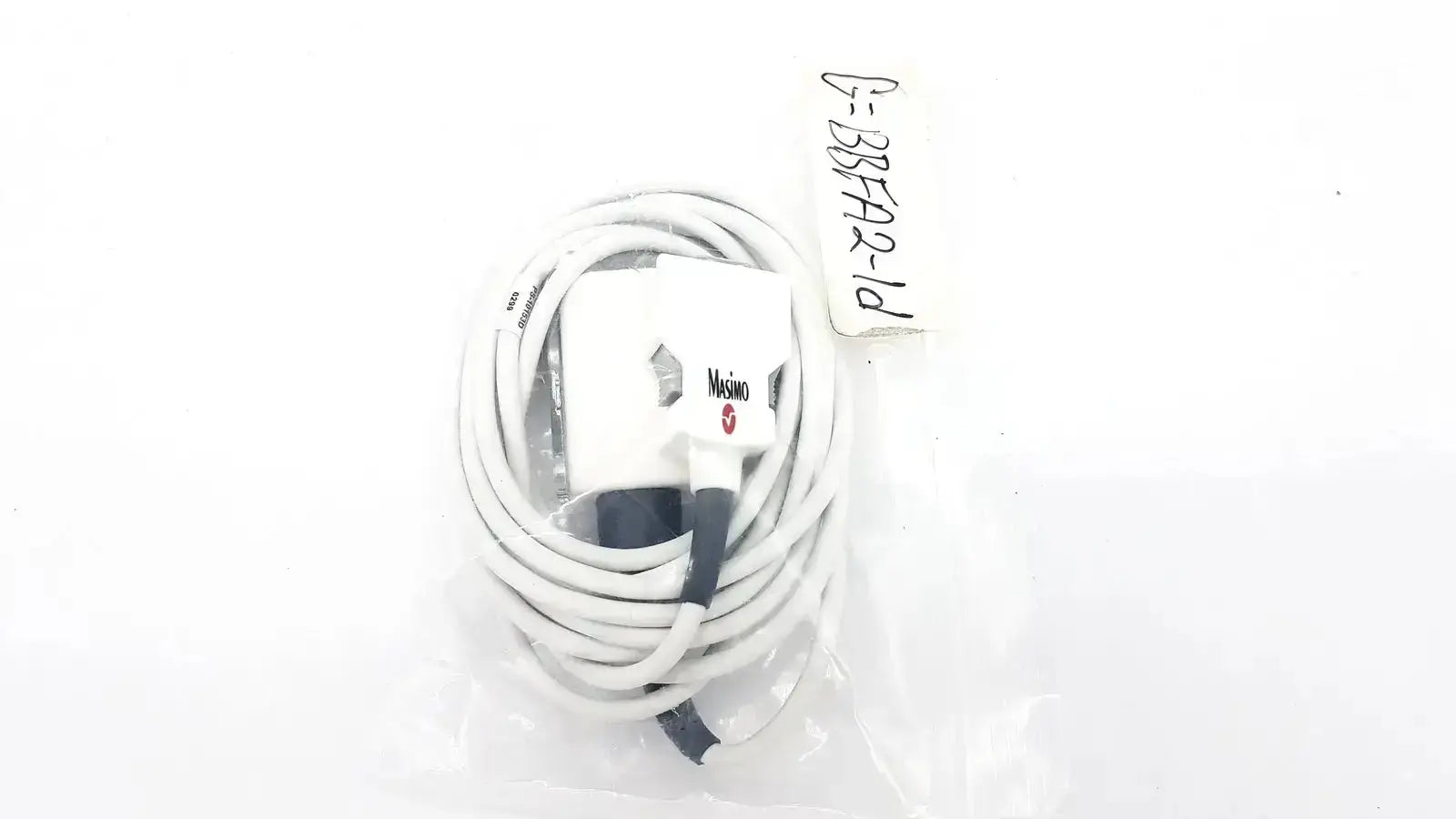 White coiled cable adapter with white plastic connector featuring masimo logo and red emblem masimo ps-10153d