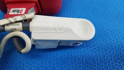 MASIMO Rad-5v Handheld Pulse Oximeter w/ Protective Boot & SpO2 Finger Sensor