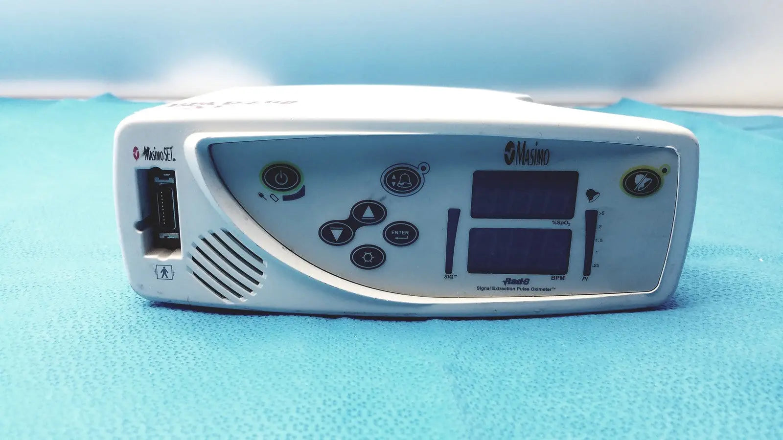 Masimo Rad-8 Single Extraction Plus SpO2 Oximeter