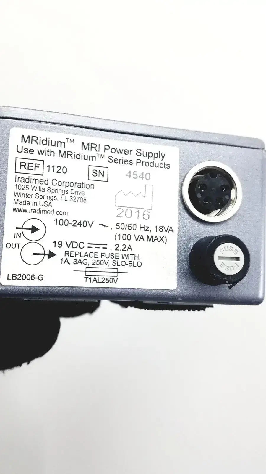 Masimo Set MRidium 3860+ MRI Infusiion System With Power Supply & Stand - Infusion