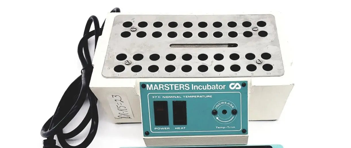 Masters Incubator 37 C Constant Temperature, Lab Machine