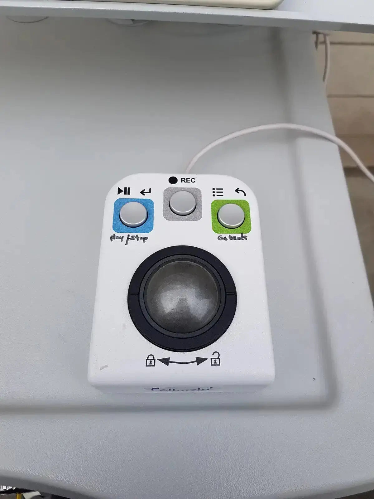 White cellular tech trackball mouse with blue and green play fast up and go back buttons for mauna kea technologies cellvizio f-400 v2 manometry system