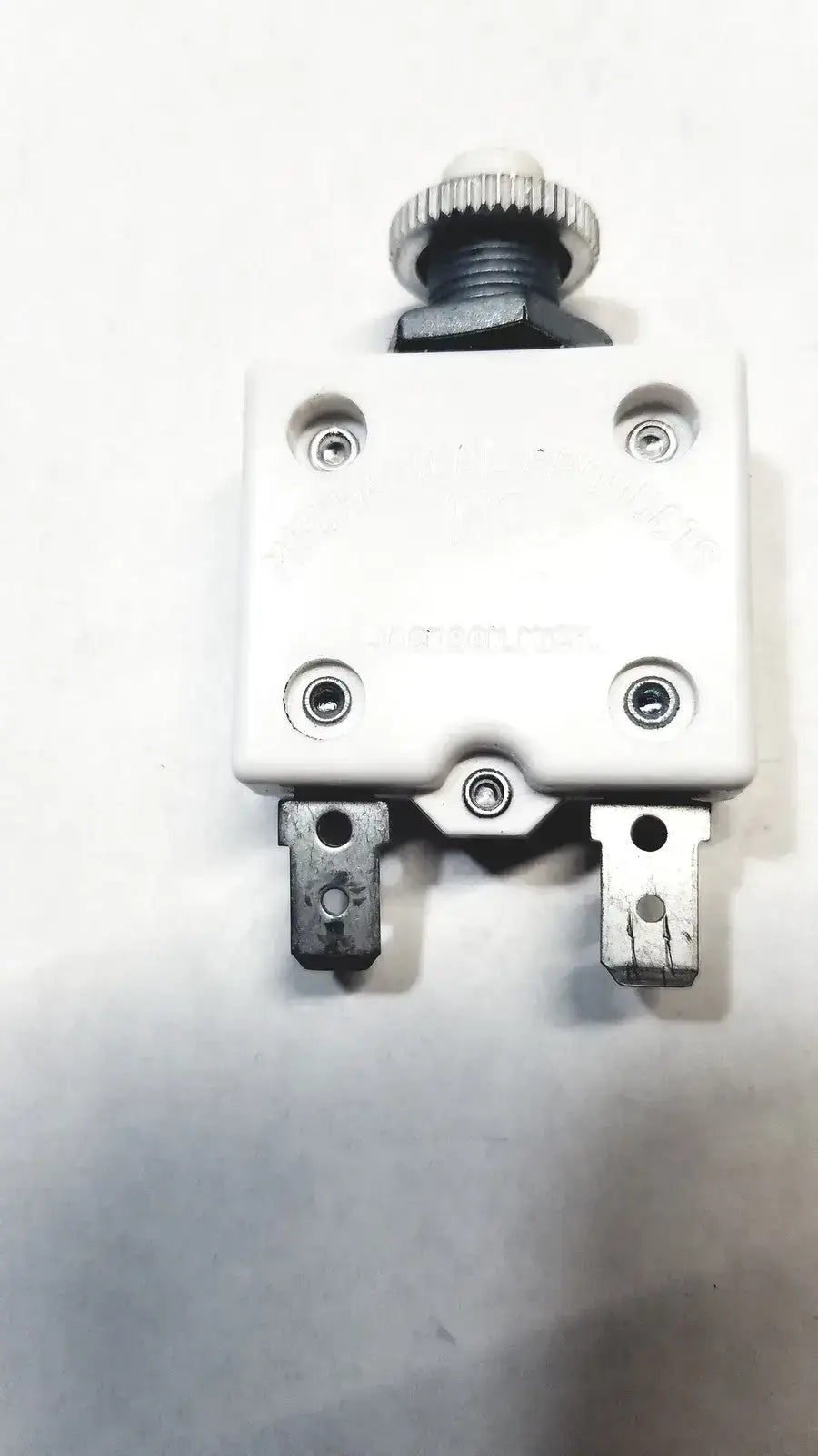 Mechanical Products 1600-112-180 Circuit Breaker 18A 250VAC-50VDC LR27156