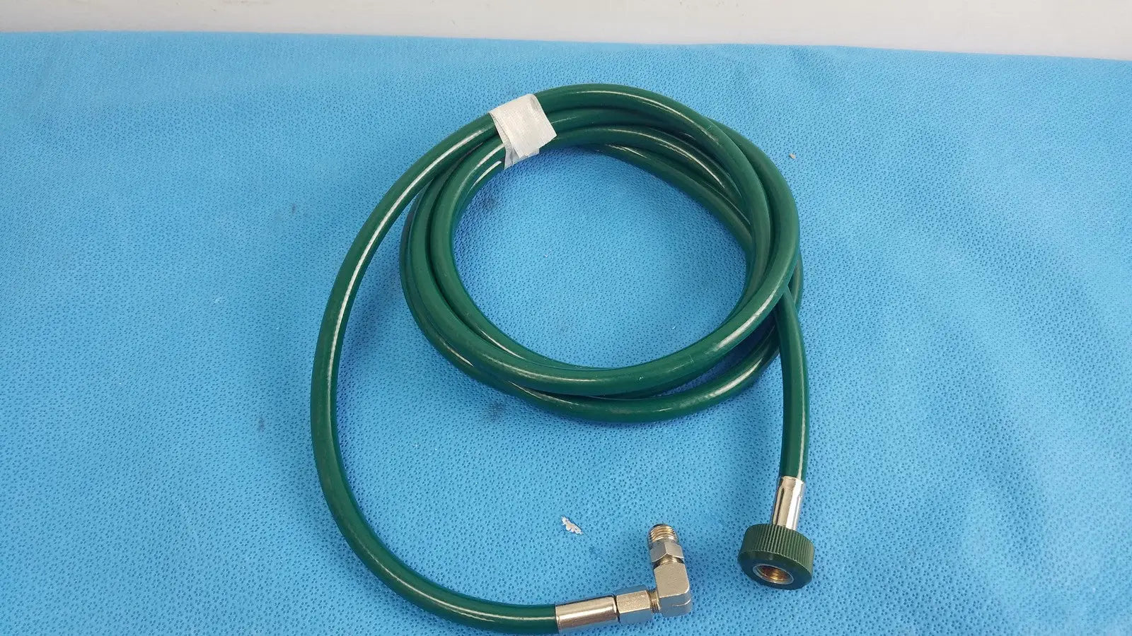 Medical Oxygen Hose Green DISS Female to Elbow DISS Male Fitting