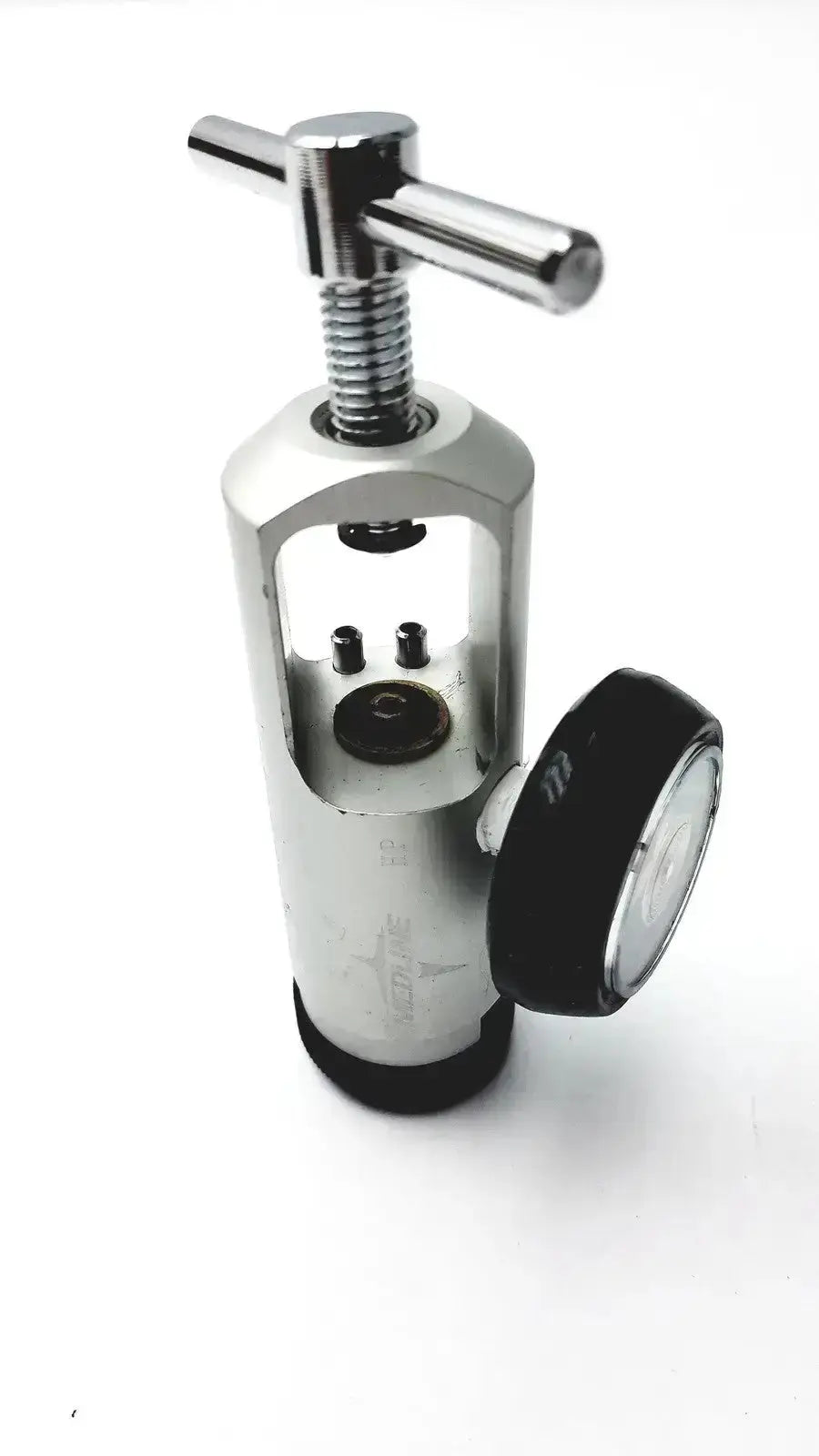 Medline brass-sleeved 50 psi o2 regulator silver metallic with black pressure gauge and threaded adjustment knob for hospital surplus