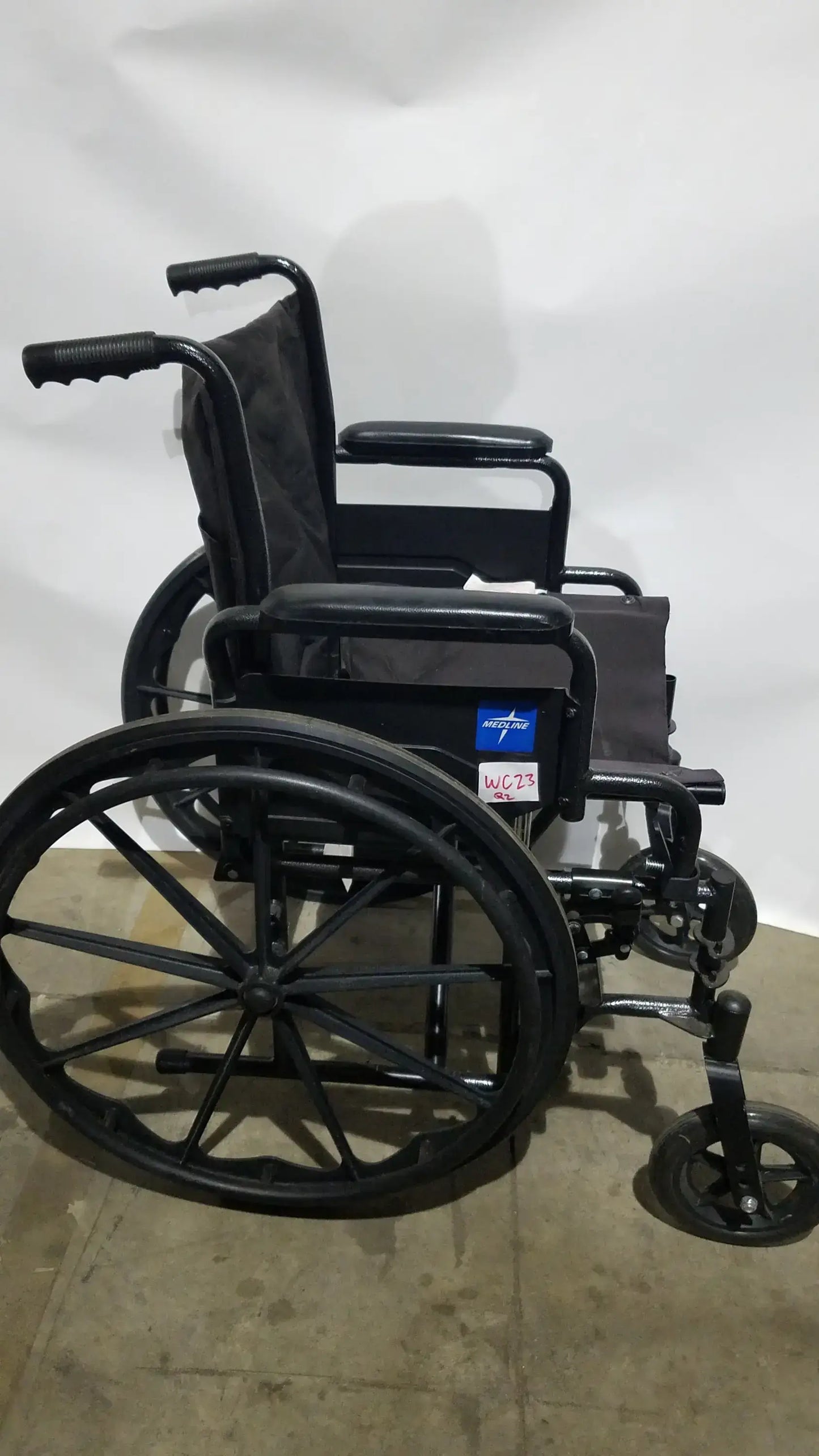 Medline Guardian Standard Manual Wheelchair with Padded Arms and Durable Folding Frame