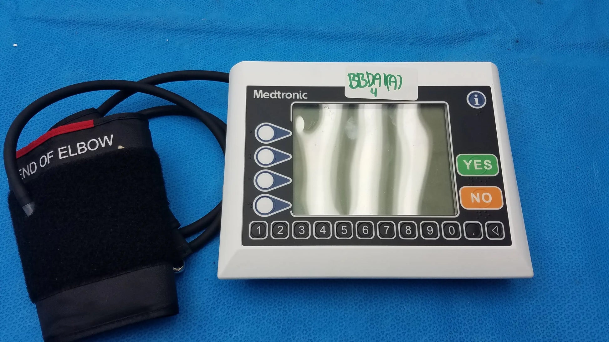 Medtronic 100011-031 Commander Flex Monitor System With Cuff