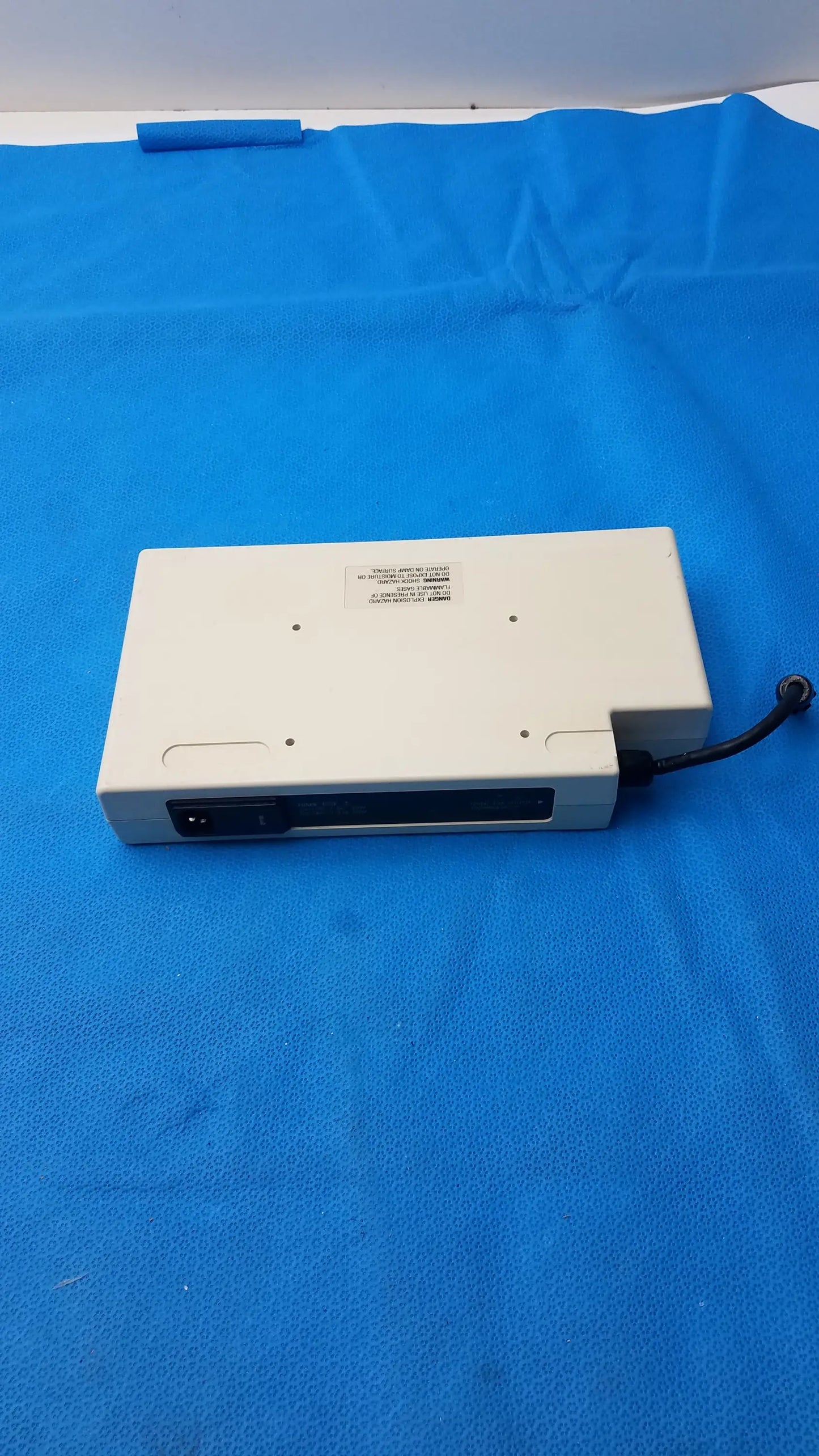 Medtronic AC Power Supply for Physio-Control Lifepak 12 – VLP12 Adapter-Used - Defibrillator Accessory
