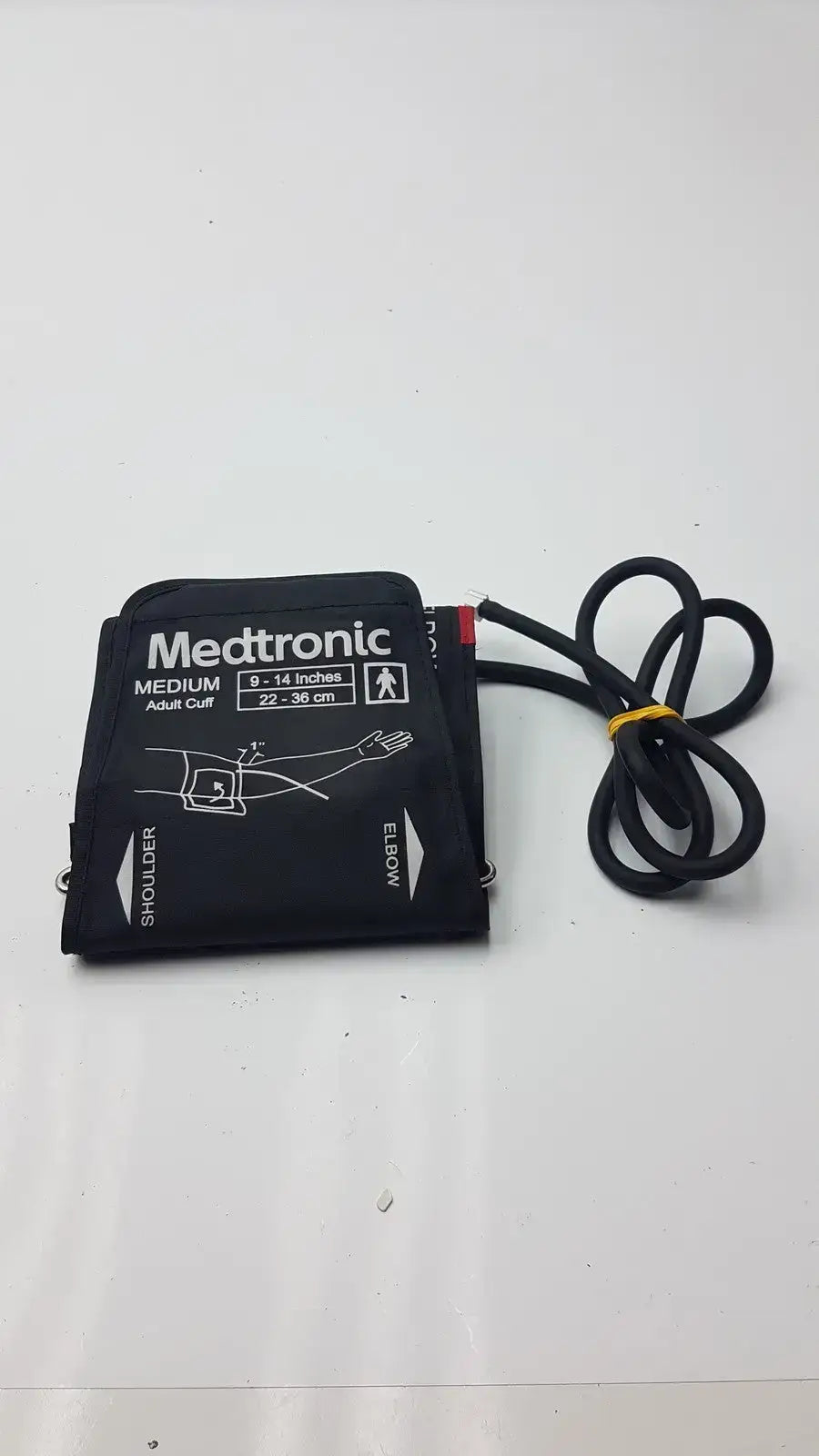 Medtronic Medium 9-14 Inches Adult BP Cuff 22-36 cm - Blood Pressure