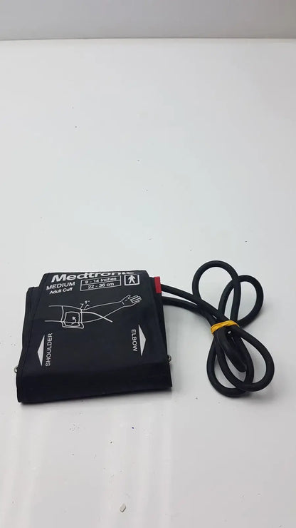 Medtronic Medium 9-14 Inches Adult BP Cuff 22-36 cm - Blood Pressure