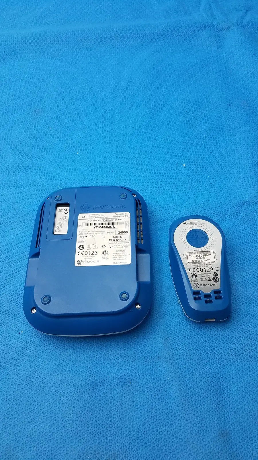 Medtronic MyCareLink Model 24950 Patient Data Transmitter with Remote PA96000