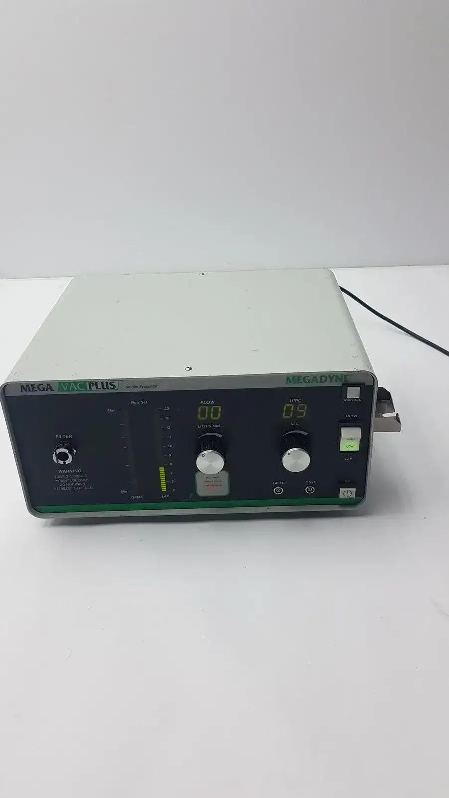 MegaDyne Mega VAC-PLUS Smoke Evacuator Ref 2200 - Surgical