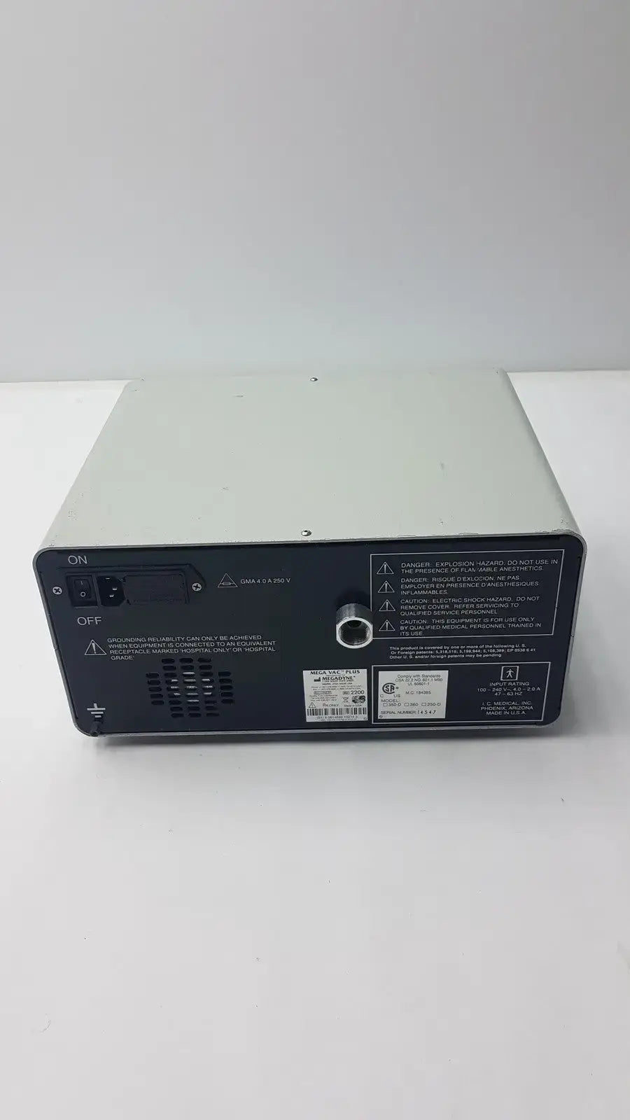 MegaDyne Mega VAC-PLUS Smoke Evacuator Ref 2200 - Surgical