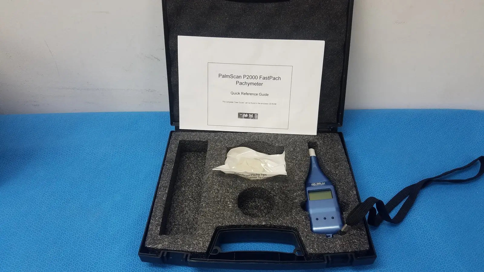 Micro Medical Devices PalmScan P2000 Fastpach Pachymeter With Case