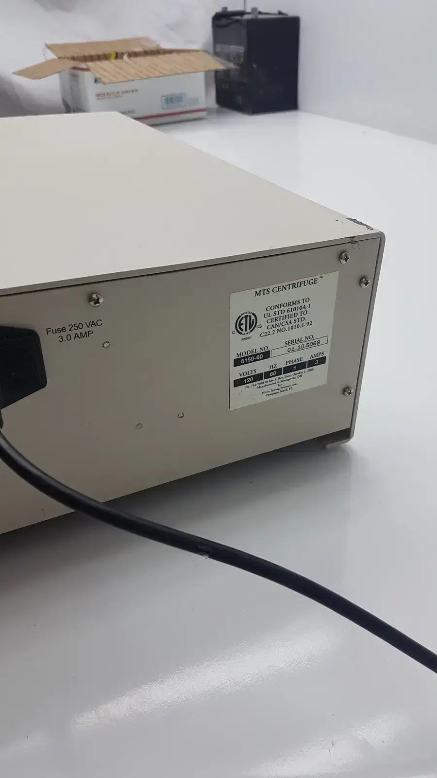 Micro Typing System MTS centrifuge 5150-60 - Centrifuge