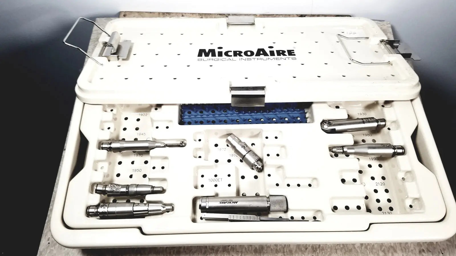MicroAire Surgical Instruments (Driver, Motor, Sag Saw) With Case