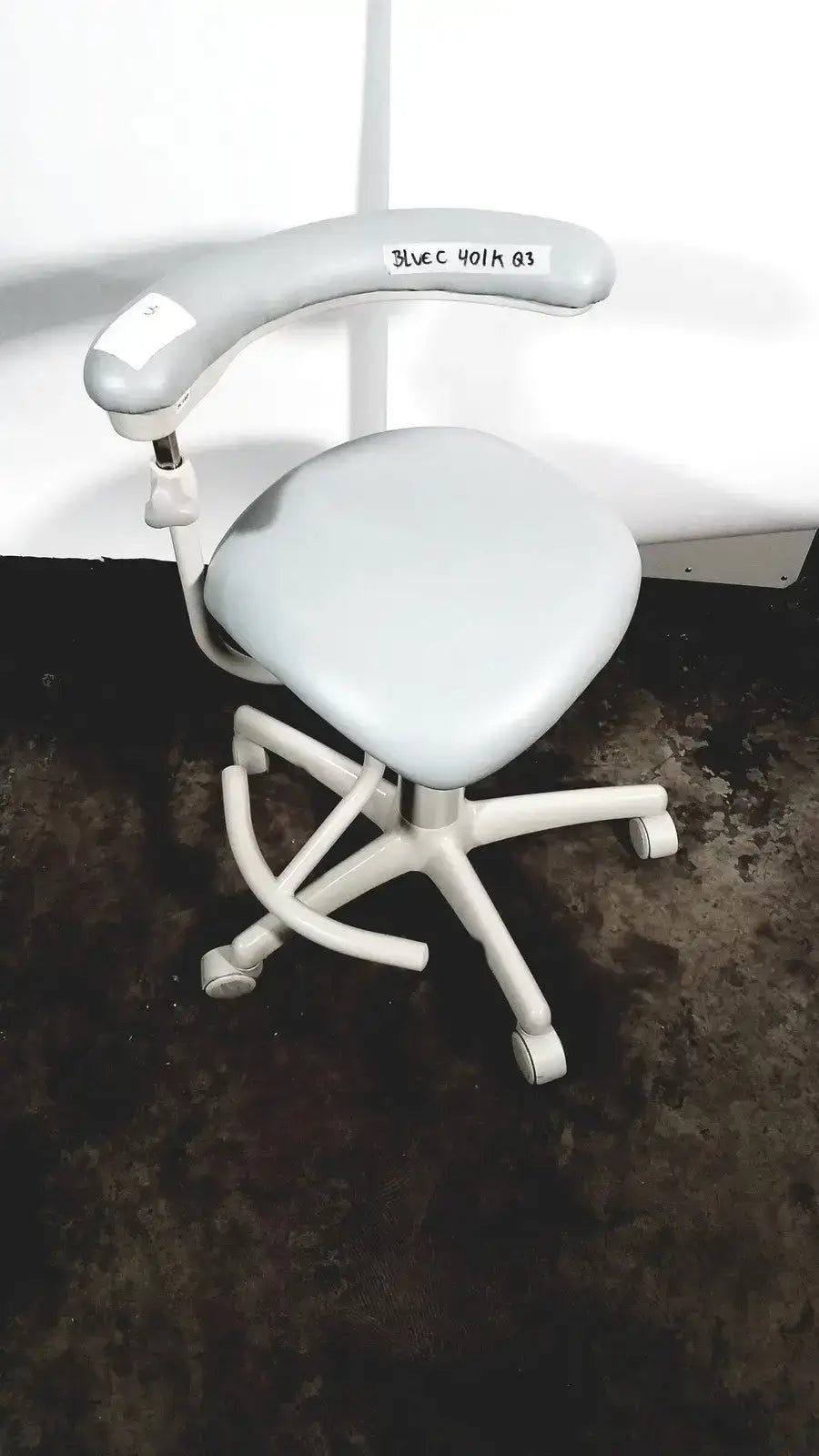 Midmark Dental Stool Ergonomic Adjustable Height Medical with Casters