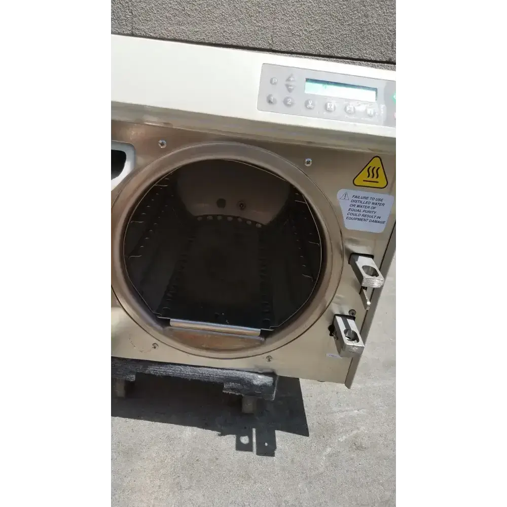 Midmark M11-020 Laboratory Autoclave