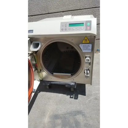 Midmark M11-020 Laboratory Autoclave