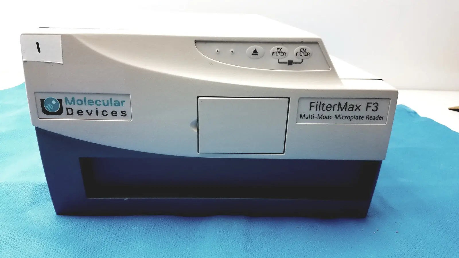 Molecular Devices FilterMax F3 Multi Mode Microplate Reader Laboratory