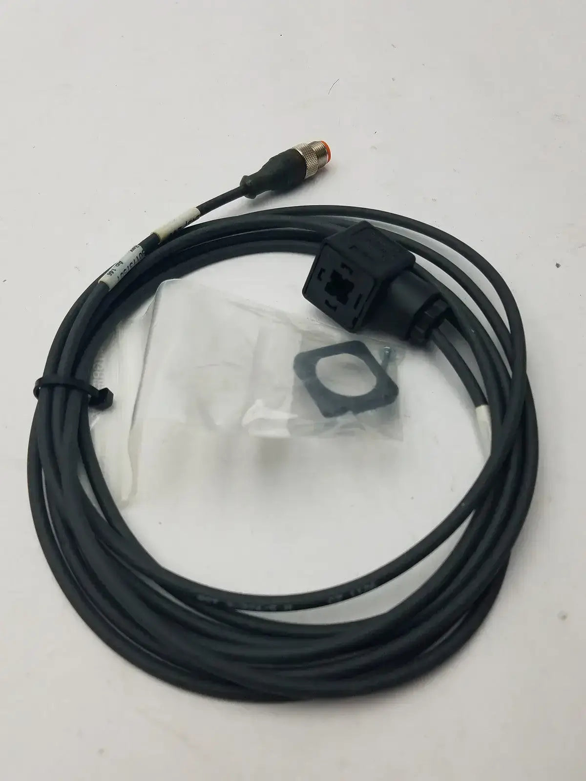 mPm DIN Form A Moulded Cable Connector to Sensor