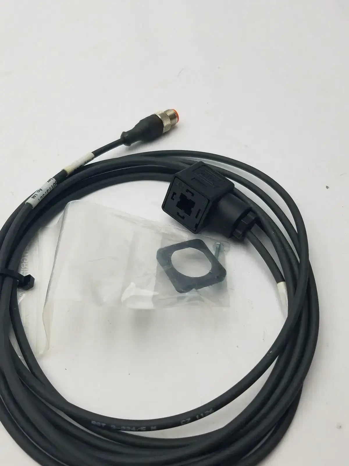 mPm DIN Form A Moulded Cable Connector to Sensor