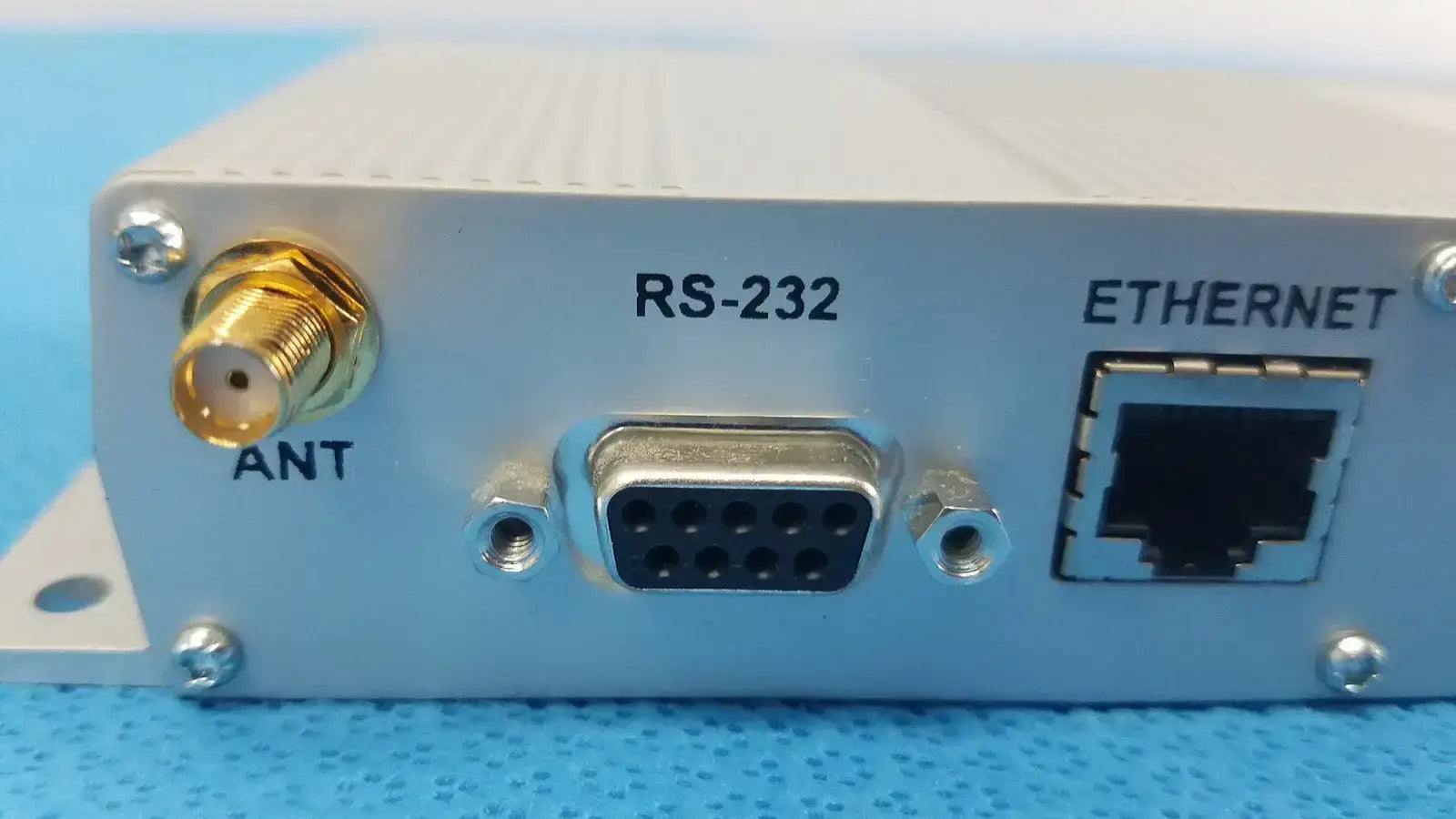 MultiTech Multimodem rCell Intelligent Wireless Ethernet Router MTCBA-C1-EN2