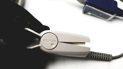 Nellcor DEC-4 / DEC-8 Sensor Extension Cable & OxiMax Spo2 Adult - Pulse Oximetry Accessory