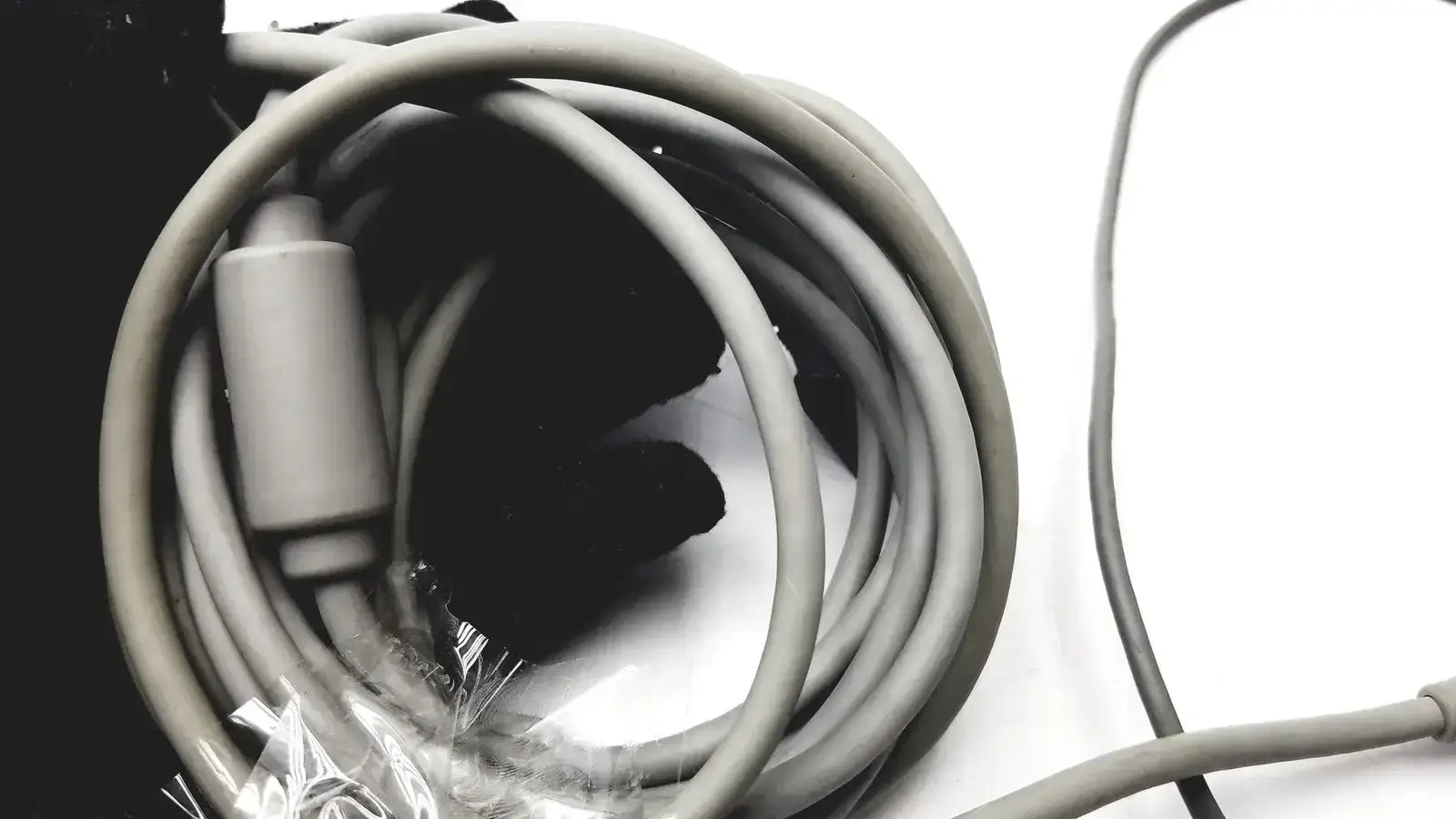 Nellcor DEC-4 / DEC-8 Sensor Extension Cable & OxiMax Spo2 Adult - Pulse Oximetry Accessory