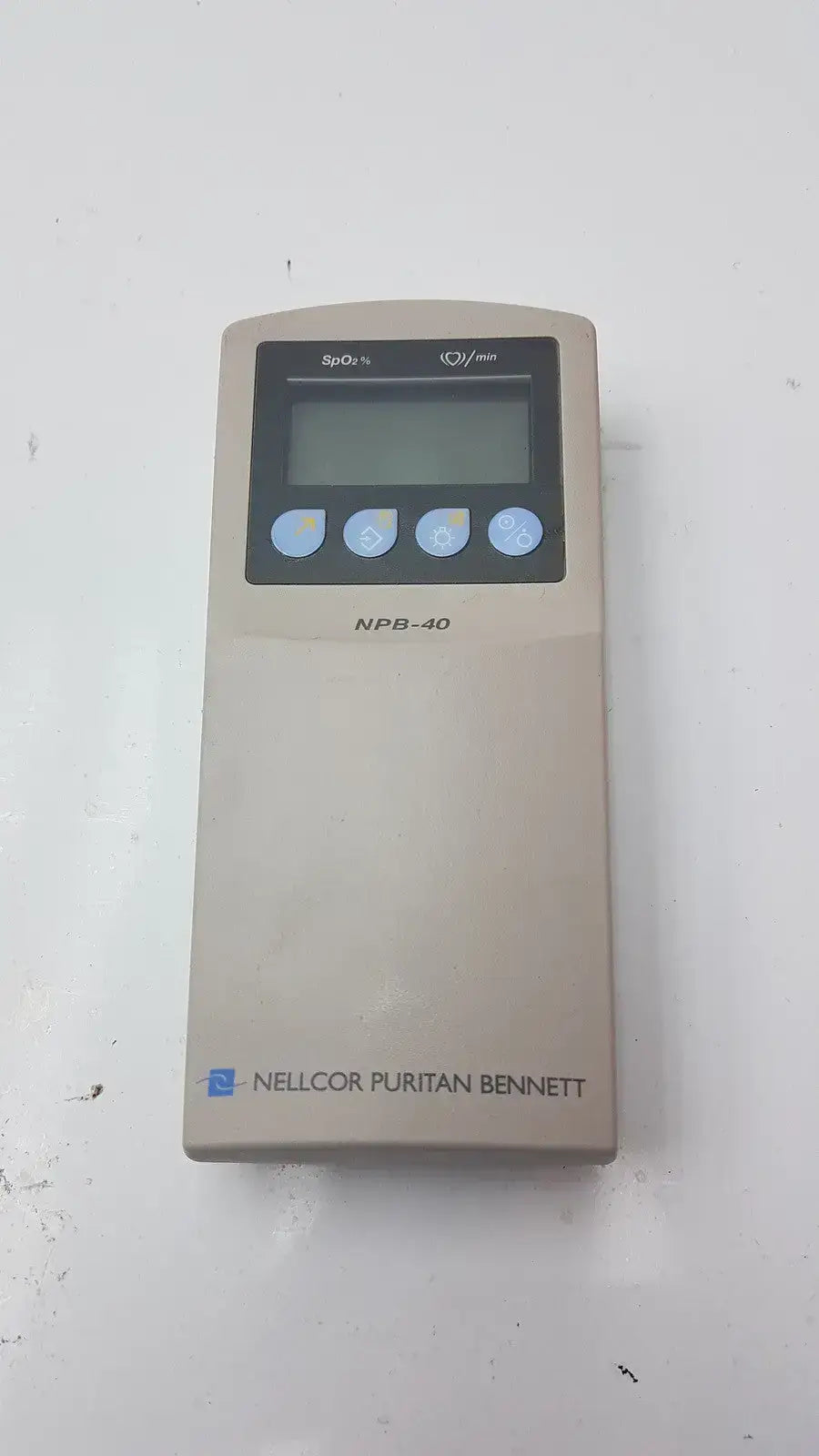 Nellcor Puritan Bennett Sp02 NBP-40 Handheld Pulse Oximeter