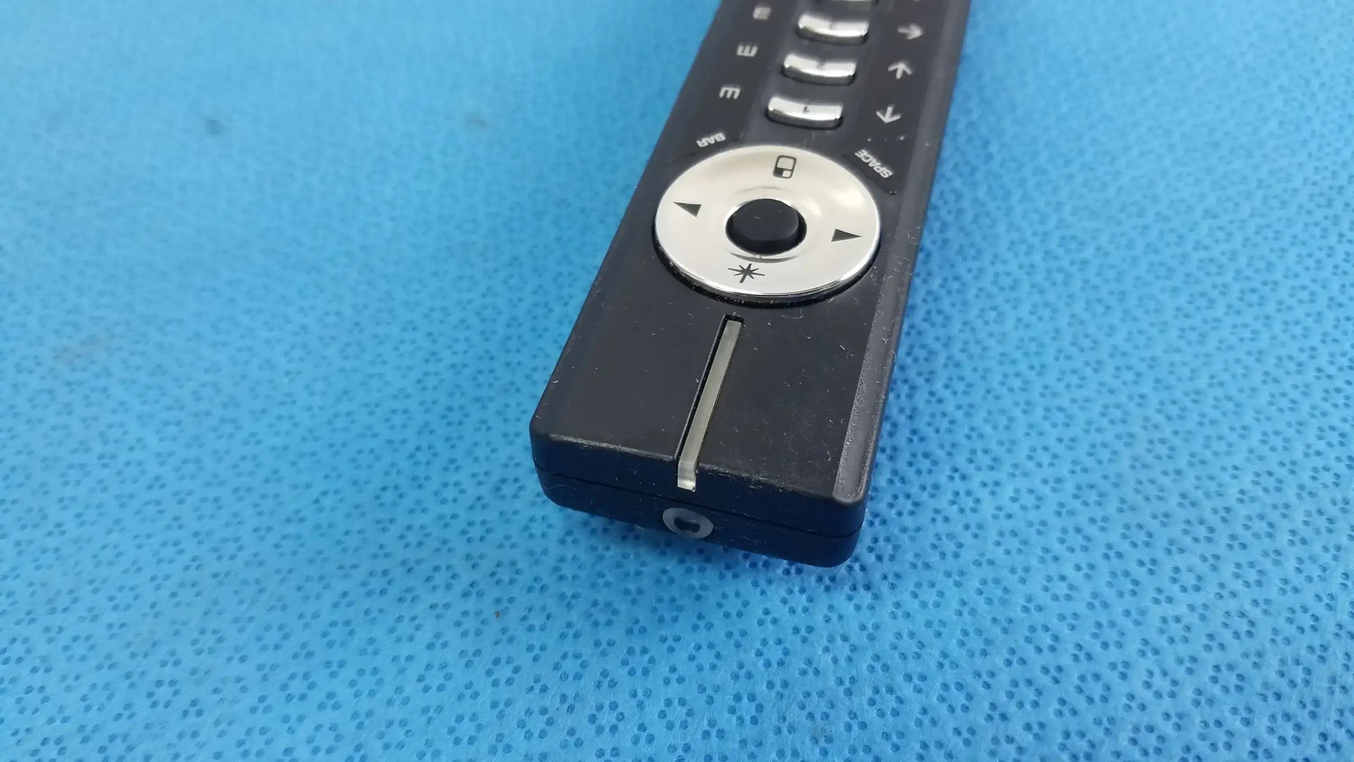 NeuroCom SMK-Link VP4910R RemotePoint Jade Wireless Presenter
