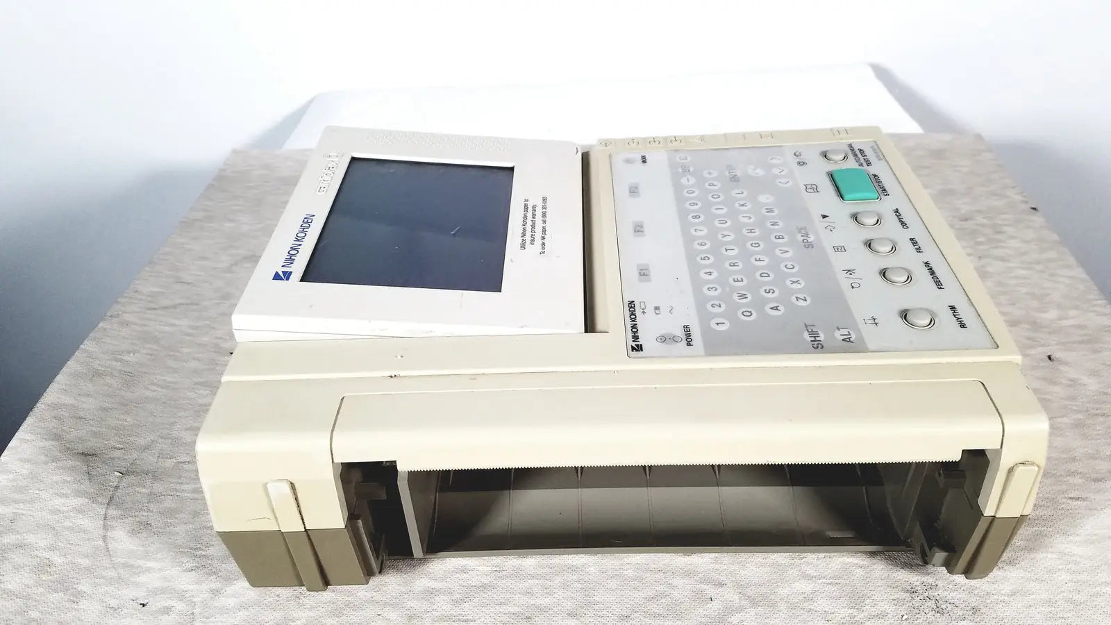 Nihon Kohden Cardiofax Q ECG-9130K ECG Machine