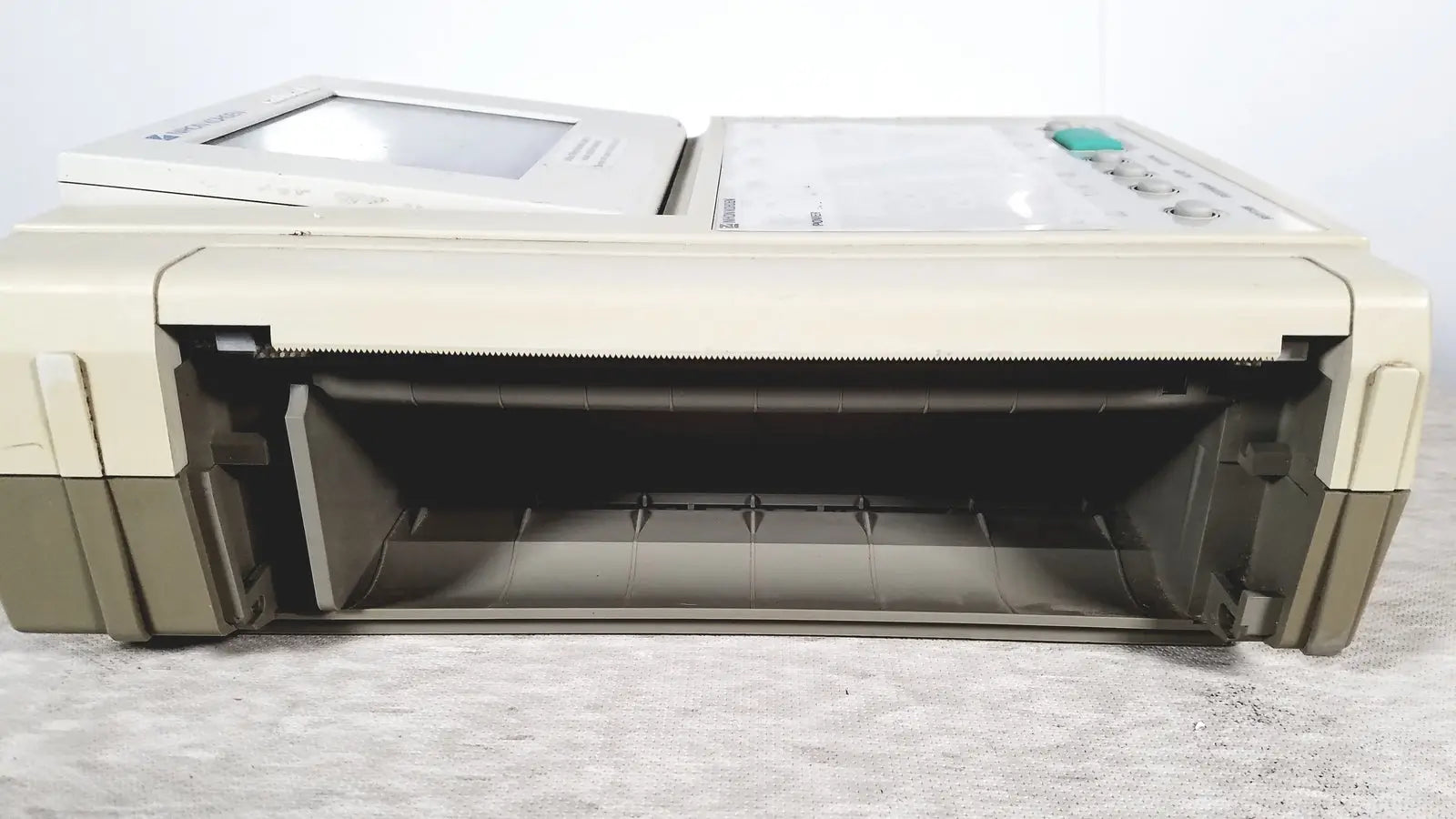 Nihon Kohden Cardiofax Q ECG-9130K ECG Machine