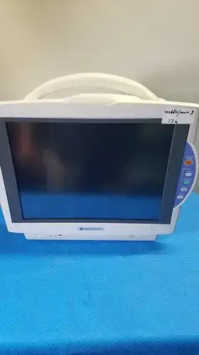 Nihon Kohden Life Scope Bedside Patient Monitor BSM-6701A