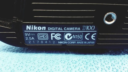 Nikon D100 Digital Camera - Black