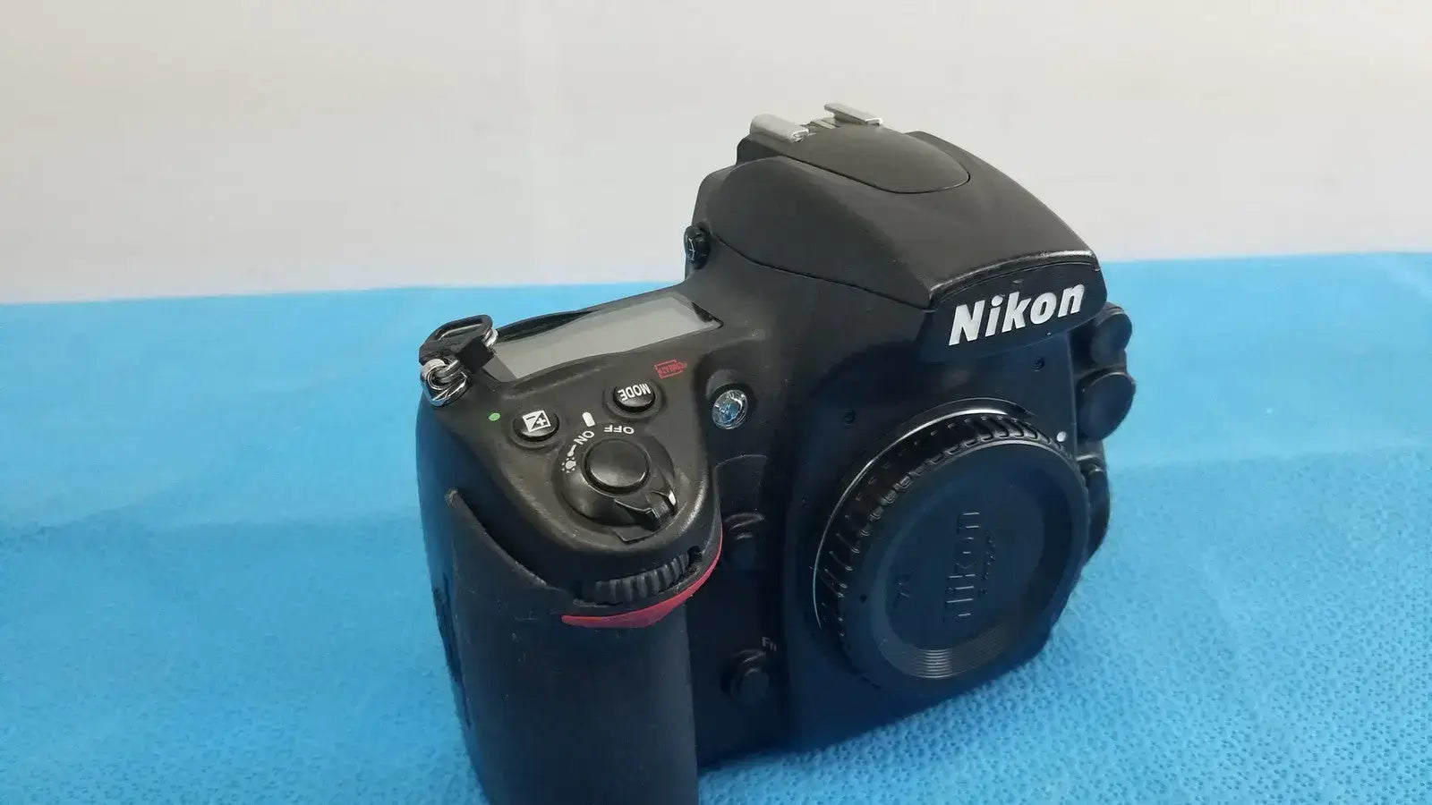 Nikon D700 Digital SLR Camera - Black