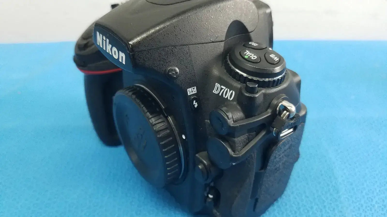 Nikon D700 Digital SLR Camera - Black
