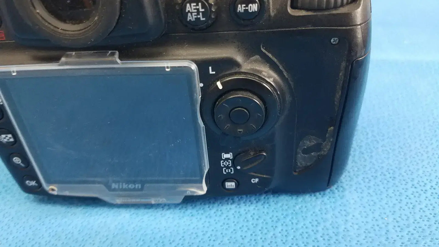 Nikon D700 Digital SLR Camera - Black