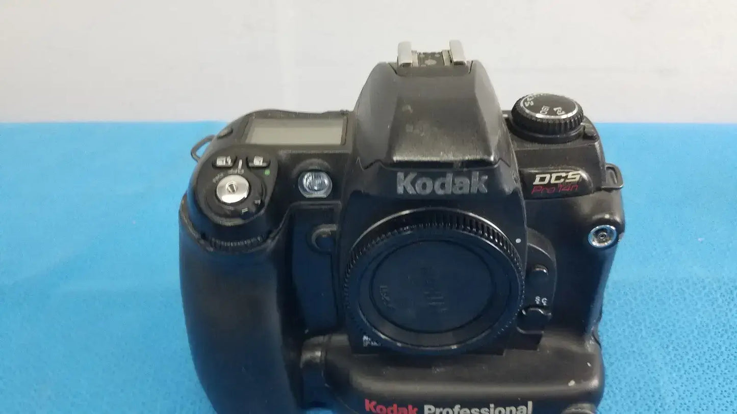 Nikon F-Mount Kodak Professional DCS Pro 14n - Digital SLR Camera