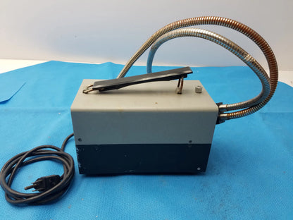 Nikon MK II Fiber Optic Microscope Illumination Light Source