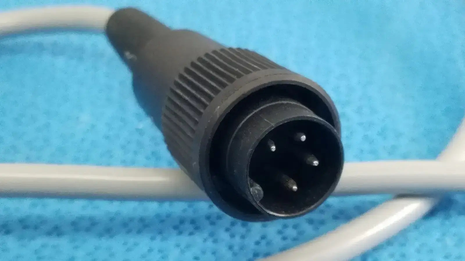 Nouvag Handpiece No. 1823 with Cable and 4-Pin Connector SN: 8333M2203R - Dental